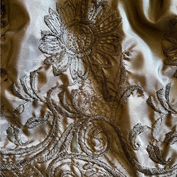 Renfrew Black Embroidery Full Skirt - Picture 10 of 11